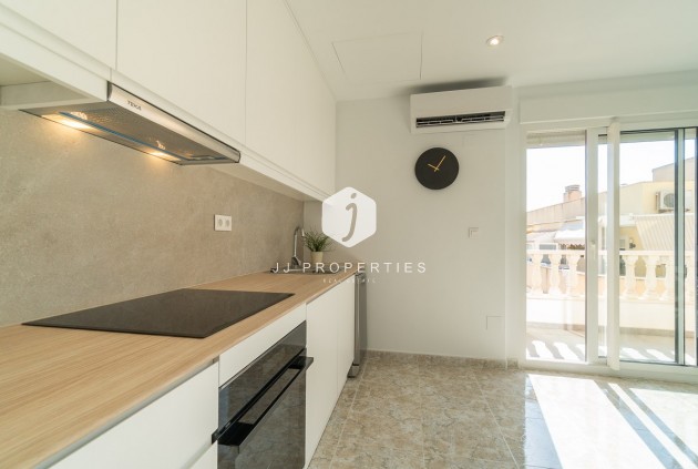 D'occasion - Appartement -
Torrevieja - Costa Blanca