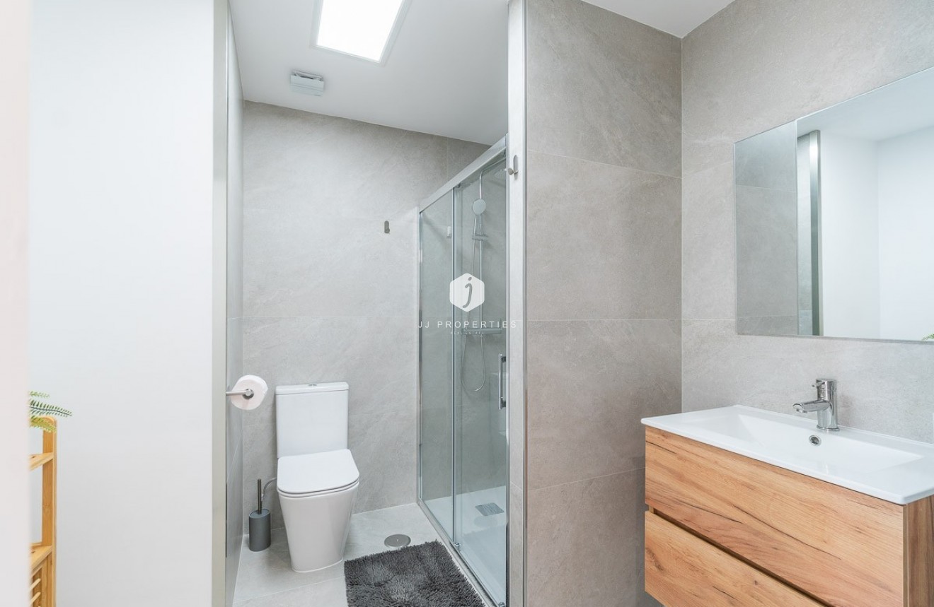 D'occasion - Appartement -
Torrevieja - Costa Blanca