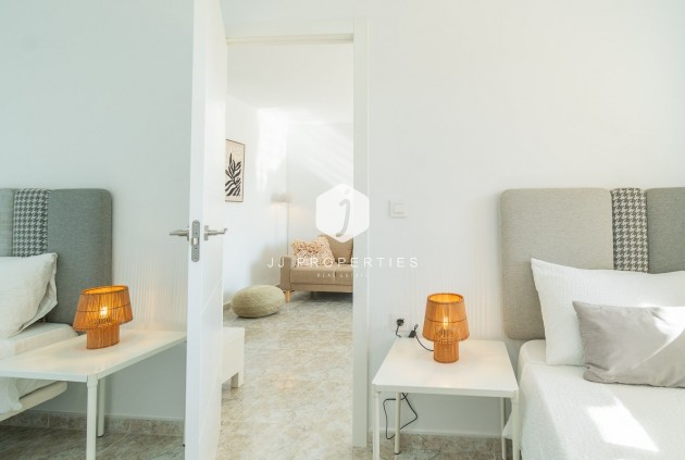 D'occasion - Appartement -
Torrevieja - Costa Blanca