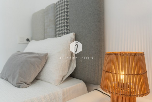 D'occasion - Appartement -
Torrevieja - Costa Blanca