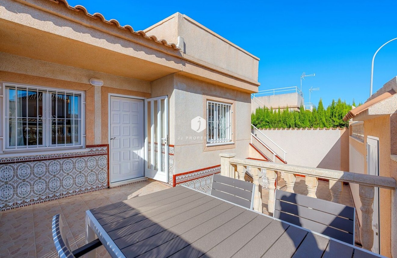 Aus zweiter Hand - Bungalow -
Torrevieja - Los Balcones
