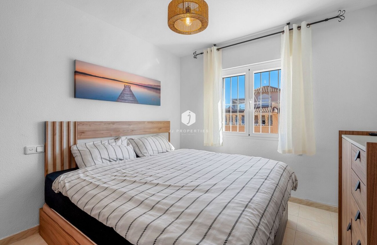 Aus zweiter Hand - Bungalow -
Torrevieja - Los Balcones