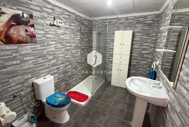 Tweedehands - Appartement / flat -
Torrevieja - Acequion
