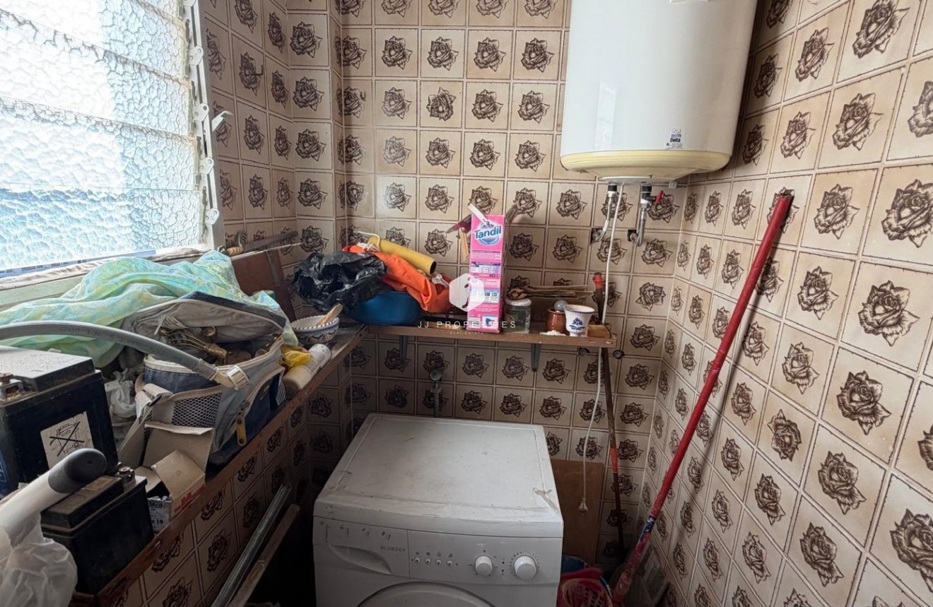 Tweedehands - Appartement / flat -
Torrevieja - Acequion