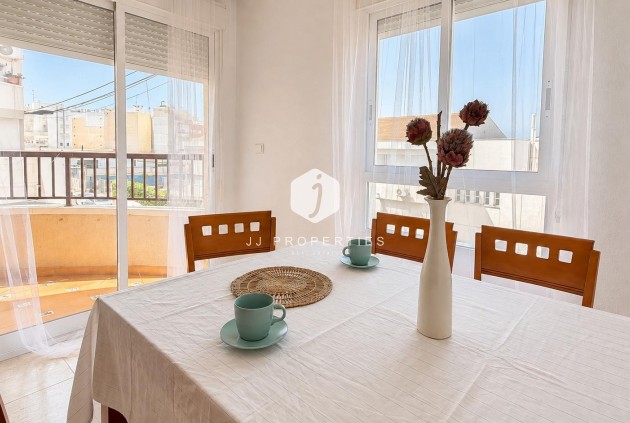 D'occasion - Appartement -
Torrevieja - PARQUE DE LAS NACIONES