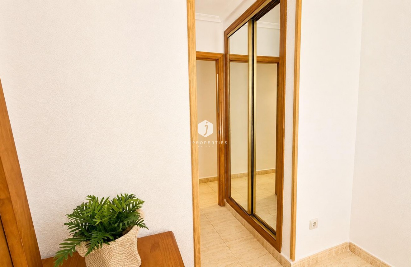 D'occasion - Appartement -
Torrevieja - PARQUE DE LAS NACIONES