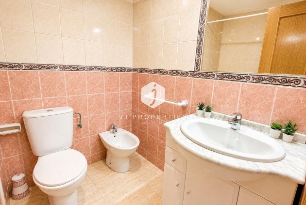 D'occasion - Appartement -
Torrevieja - PARQUE DE LAS NACIONES