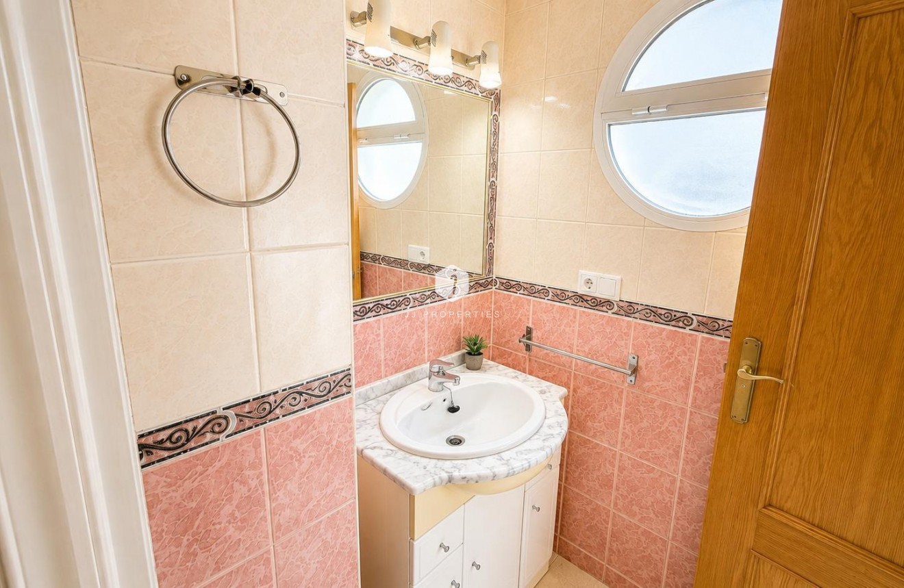 D'occasion - Appartement -
Torrevieja - PARQUE DE LAS NACIONES