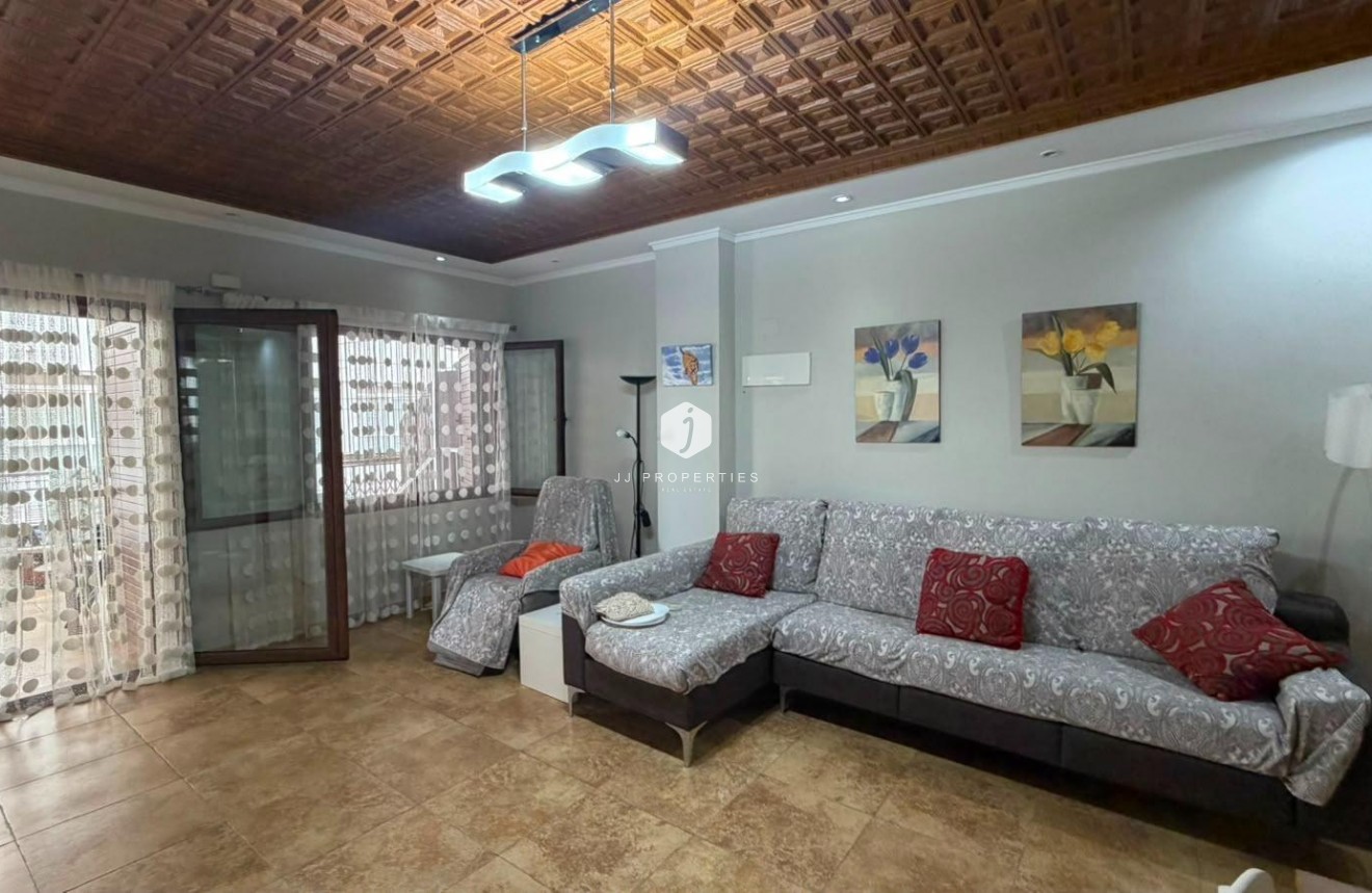 Resale - Apartment / flat -
Torrevieja - Acequion