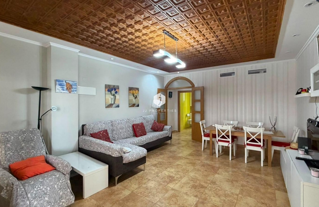 Resale - Apartment / flat -
Torrevieja - Acequion