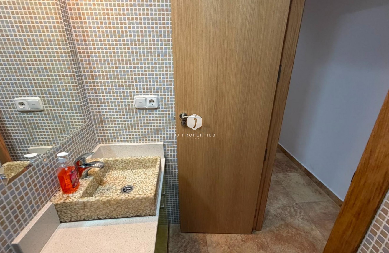 Resale - Apartment / flat -
Torrevieja - Acequion