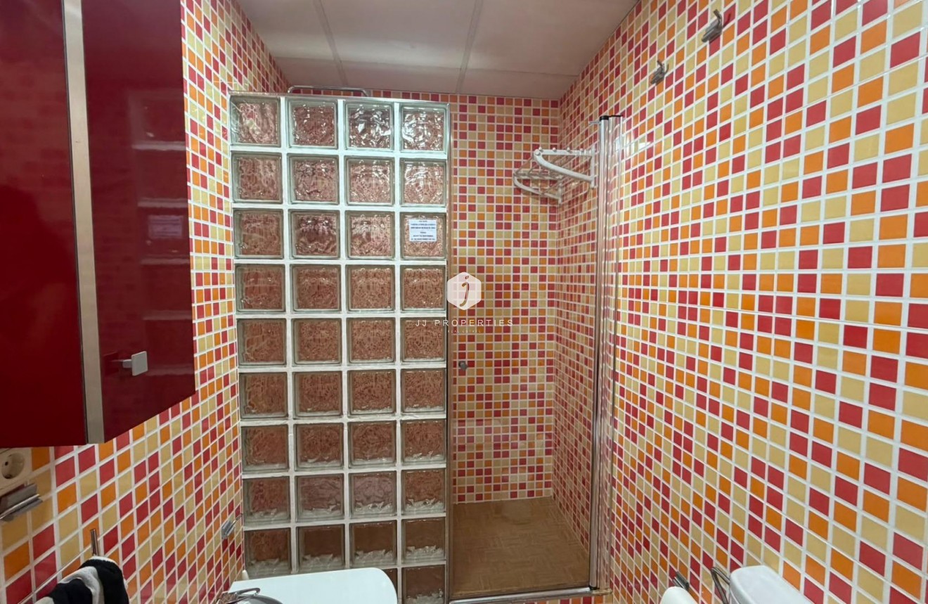 Resale - Apartment / flat -
Torrevieja - Acequion