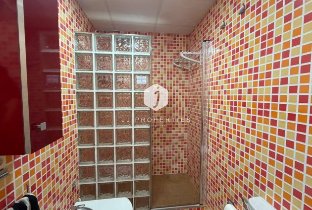 Resale - Apartment / flat -
Torrevieja - Acequion