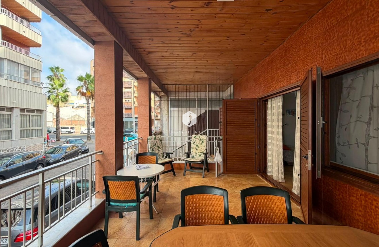 Resale - Apartment / flat -
Torrevieja - Acequion