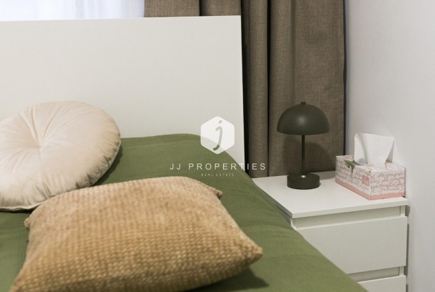 Tweedehands - Appartement / flat -
Torrevieja - Costa Blanca