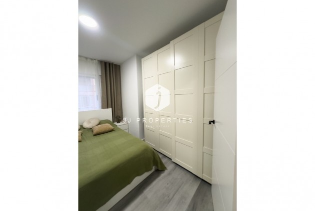 Tweedehands - Appartement / flat -
Torrevieja - Costa Blanca