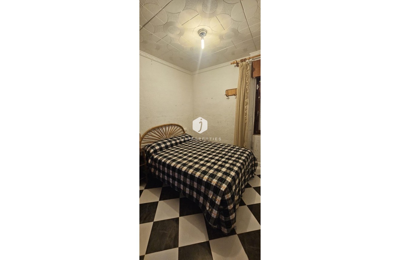 D'occasion - Chalet -
Torrevieja - Torreta Florida