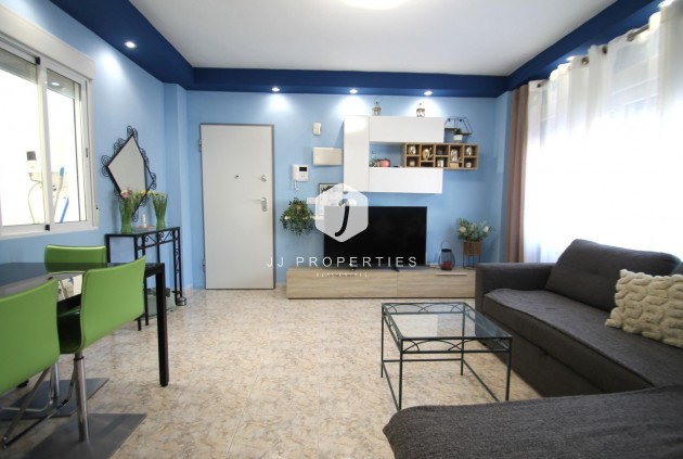 Resale - Apartment / flat -
Torrevieja - Playa de los Naufragos