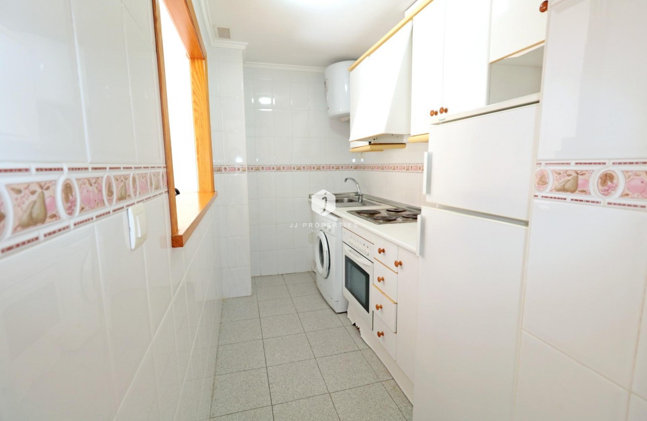 Resale - Apartment / flat -
Torrevieja - Playa del Cura