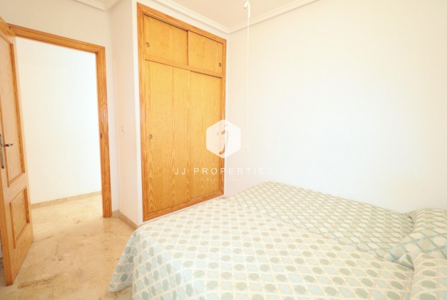 Resale - Apartment / flat -
Torrevieja - Playa del Cura