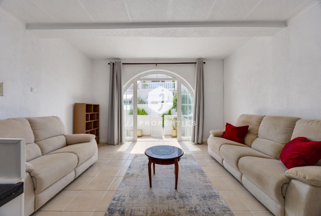 Resale - Chalet -
Torrevieja - La Siesta - El Salado - Torreta