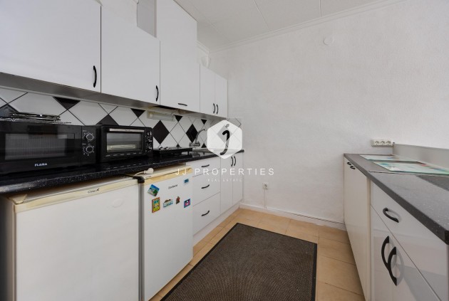 Resale - Chalet -
Torrevieja - La Siesta - El Salado - Torreta