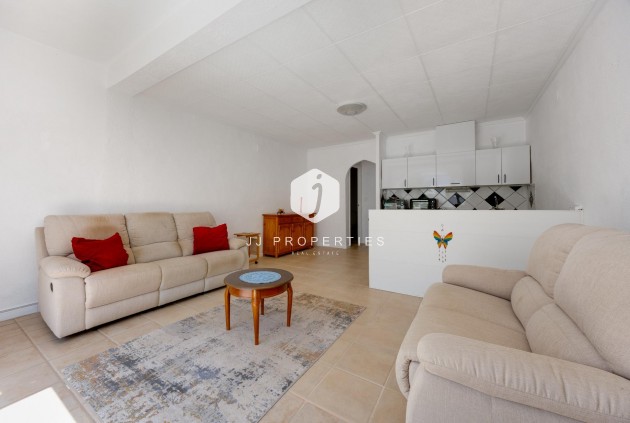 Resale - Chalet -
Torrevieja - La Siesta - El Salado - Torreta