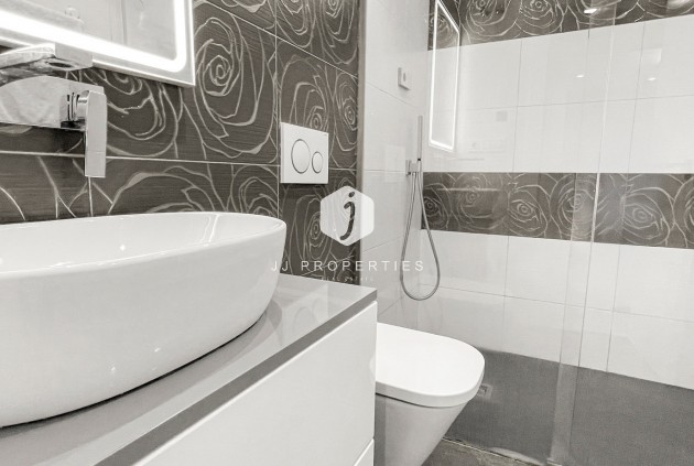 Tweedehands - Appartement / flat -
Torrevieja - Costa Blanca
