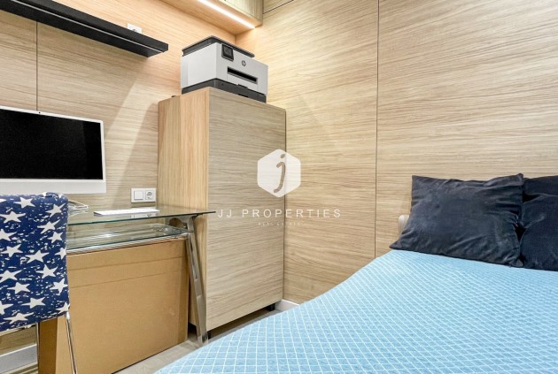 Tweedehands - Appartement / flat -
Torrevieja - Costa Blanca