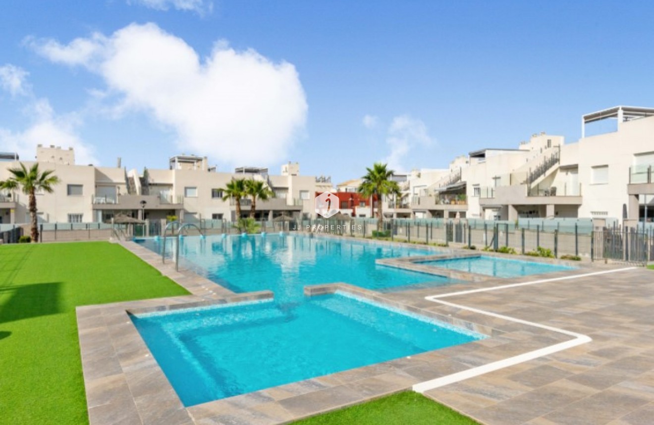 Tweedehands - Appartement / flat -
Torrevieja - Costa Blanca