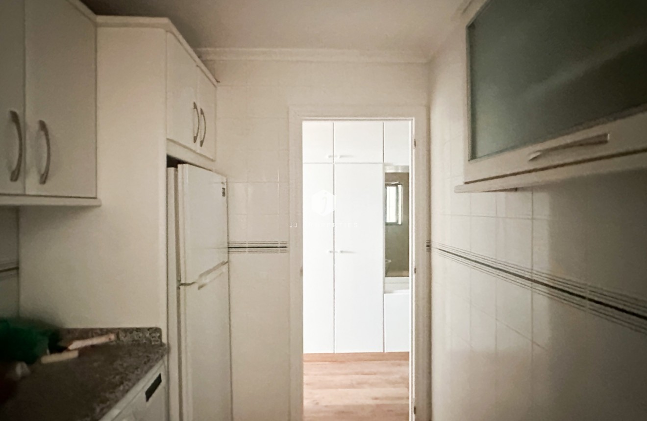 D'occasion - Appartement -
Torrevieja - Costa Blanca