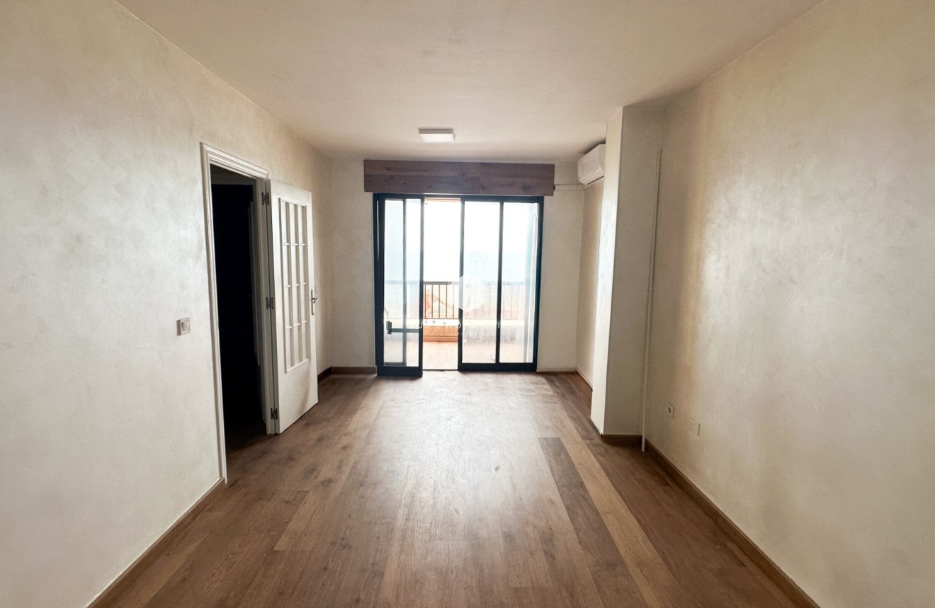 D'occasion - Appartement -
Torrevieja - Costa Blanca