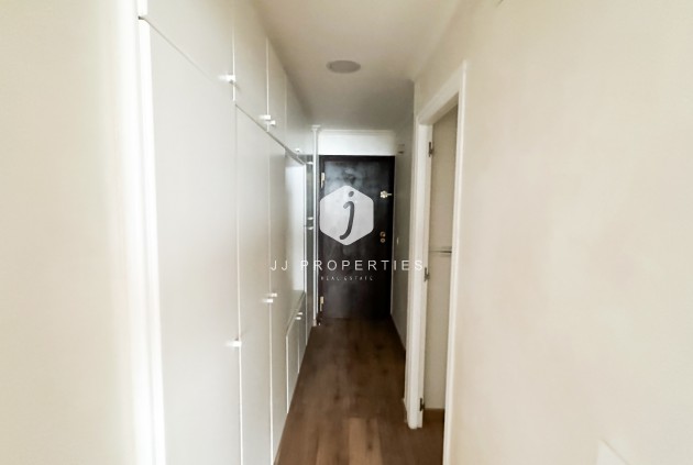 D'occasion - Appartement -
Torrevieja - Costa Blanca
