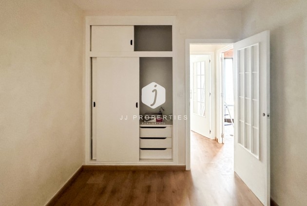 D'occasion - Appartement -
Torrevieja - Costa Blanca