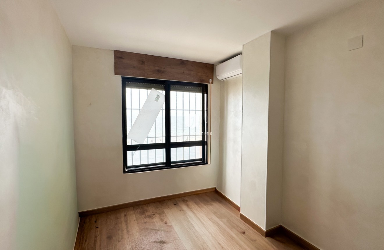 D'occasion - Appartement -
Torrevieja - Costa Blanca