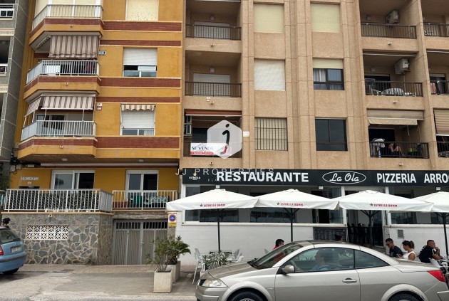 D'occasion - Appartement -
Torrevieja - Costa Blanca