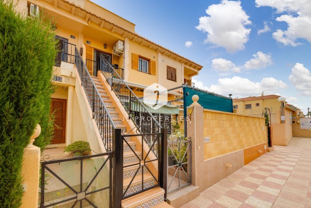 Tweedehands - Bungalow -
Torrevieja - La Siesta - El Salado - Torreta