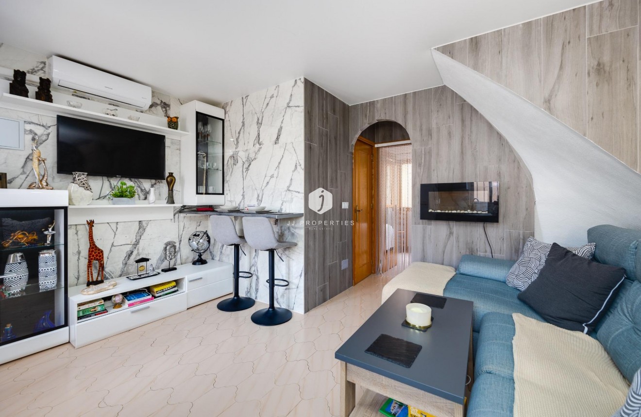 Tweedehands - Bungalow -
Torrevieja - La Siesta - El Salado - Torreta