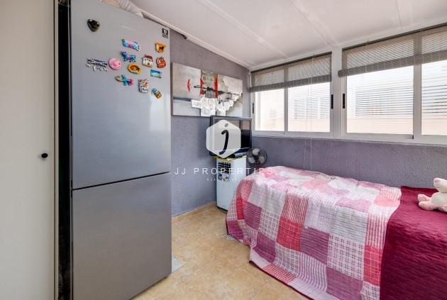 Tweedehands - Bungalow -
Torrevieja - La Siesta - El Salado - Torreta