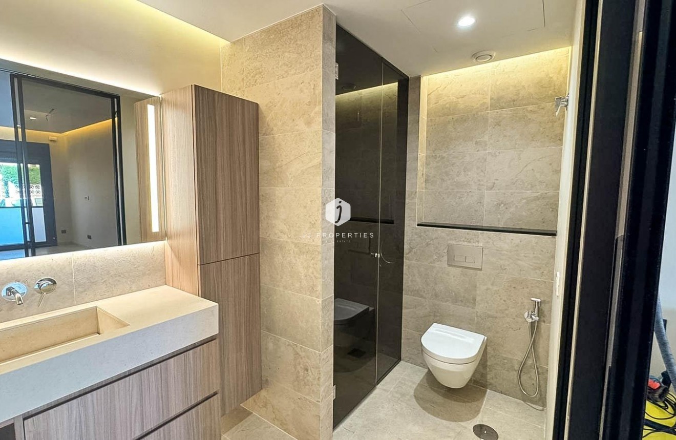 Tweedehands - Appartement / flat -
Torrevieja - Playa de los Locos