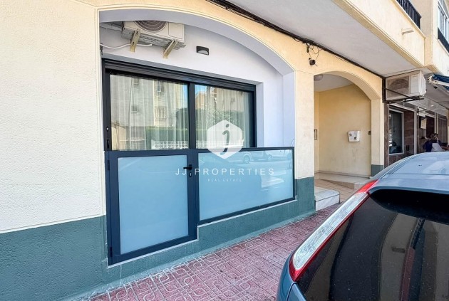 Tweedehands - Appartement / flat -
Torrevieja - Playa de los Locos