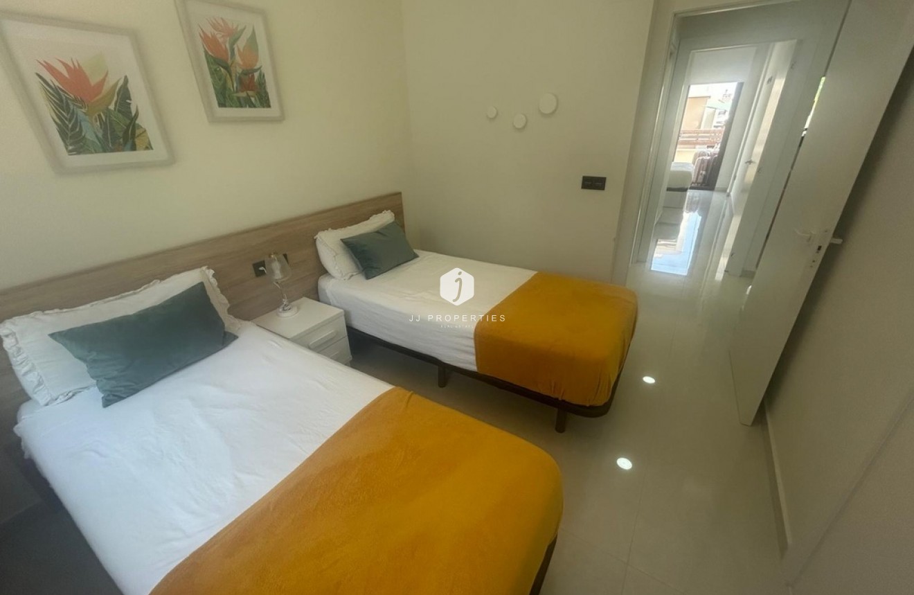 Tweedehands - Appartement / flat -
Los Balcones - AMAY Urbanisation