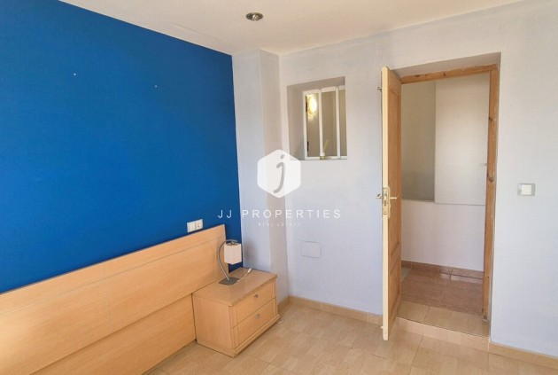 Z drugiej ręki - Szalet -
Torrevieja - Costa Blanca