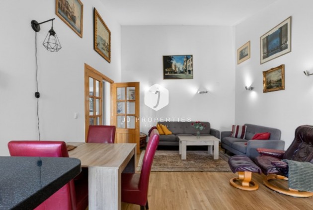 Resale - Villa -
Torrevieja - Costa Blanca