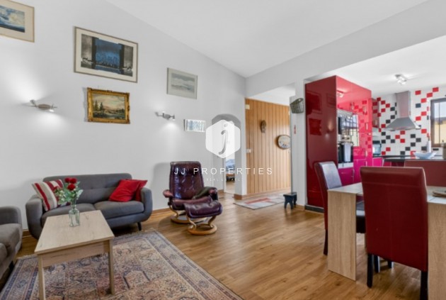 Resale - Villa -
Torrevieja - Costa Blanca