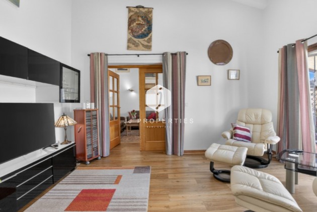 Resale - Villa -
Torrevieja - Costa Blanca