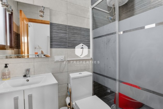 Resale - Villa -
Torrevieja - Costa Blanca