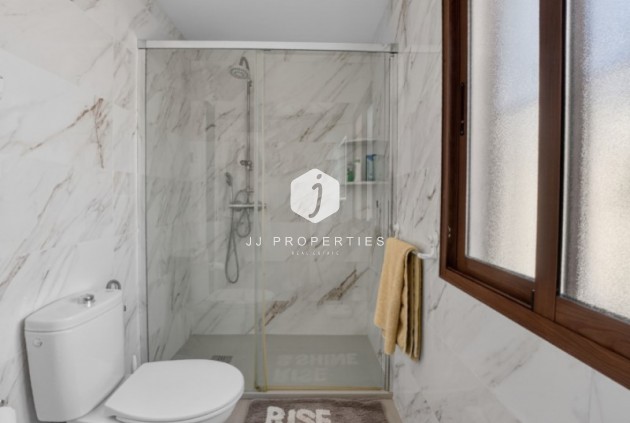 Resale - Villa -
Torrevieja - Costa Blanca