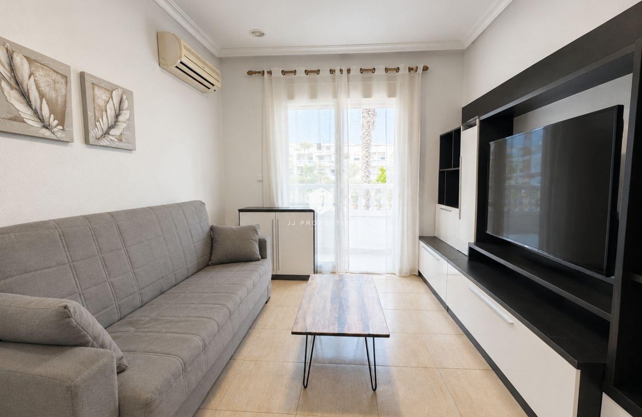 Tweedehands - Appartement / flat -
Torrevieja - Playa del Cura