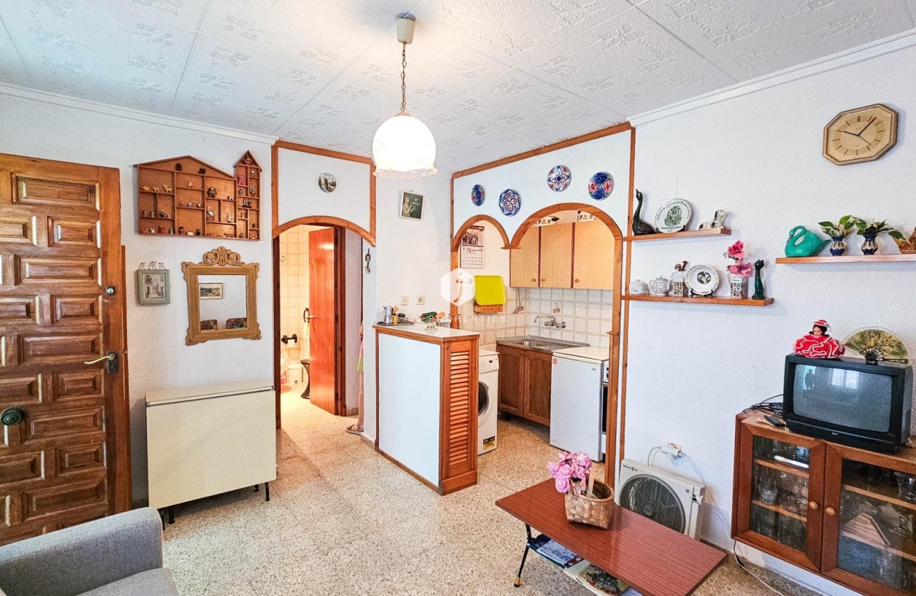 Tweedehands - Bungalow -
Torrevieja - Torretas